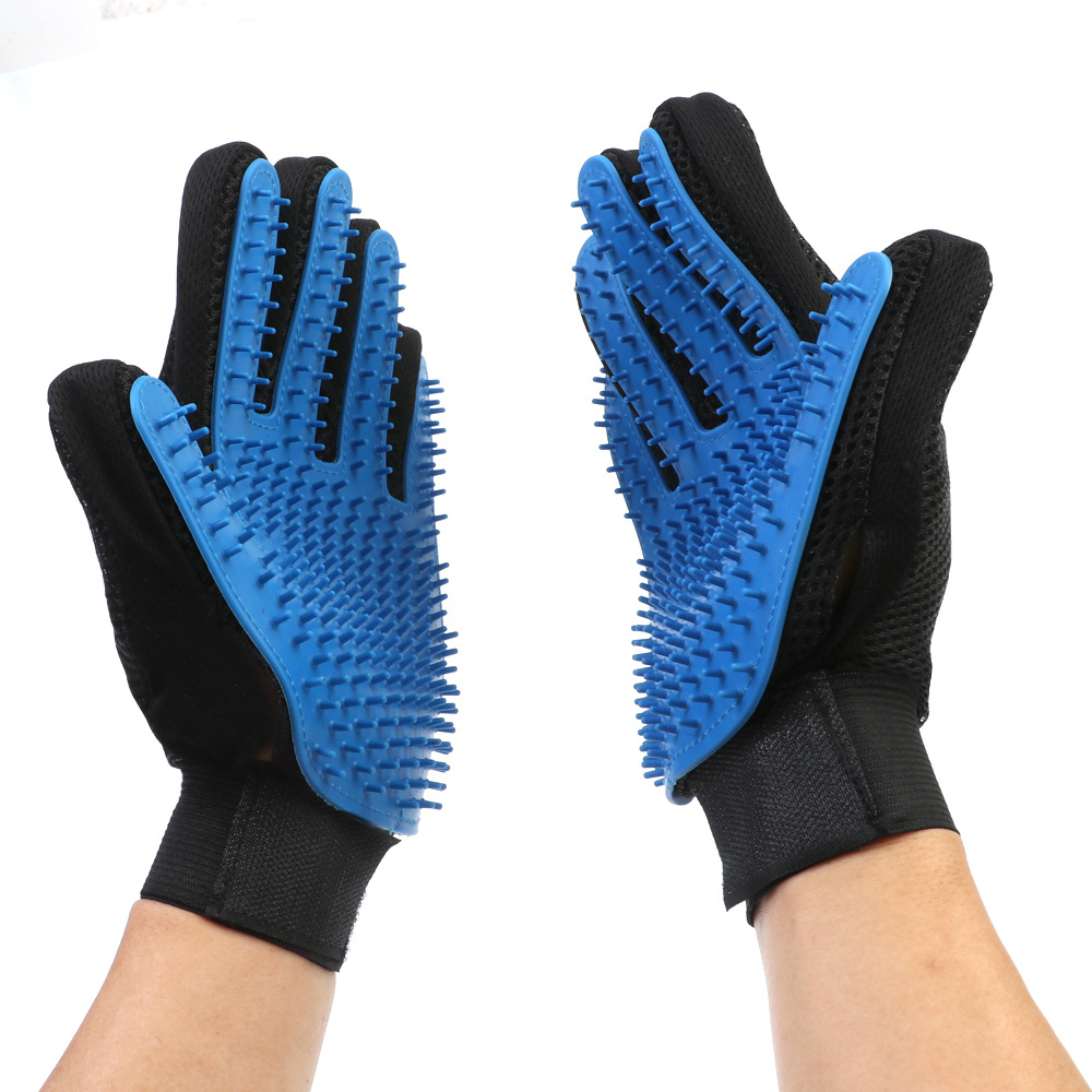 170134002 259 Thorns Pet Grooming Glove 